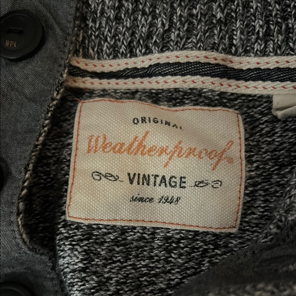 Weatherproof Vintage Gray Knit Sweater